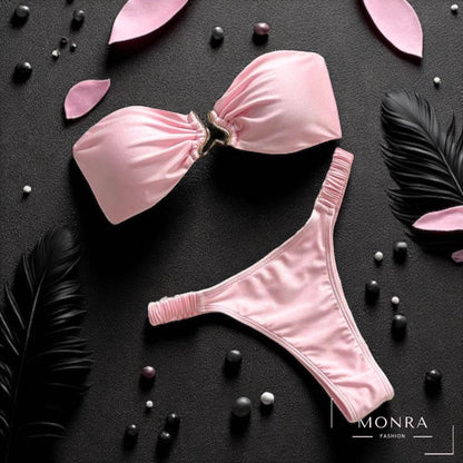 Pink Belle – Бански от две части с елегантна презрамка и златен елемент